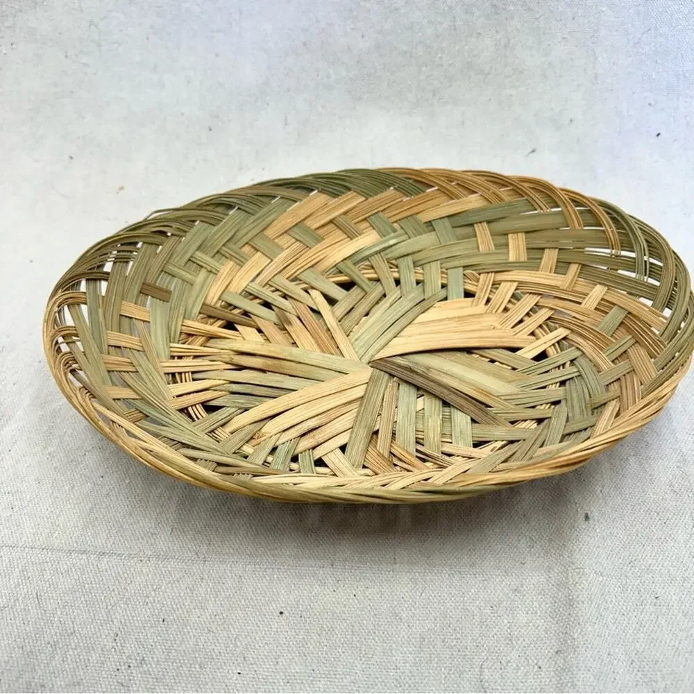 Vintage set of 2 southwest boho woven wicker basket/tray in natural‎ & greens